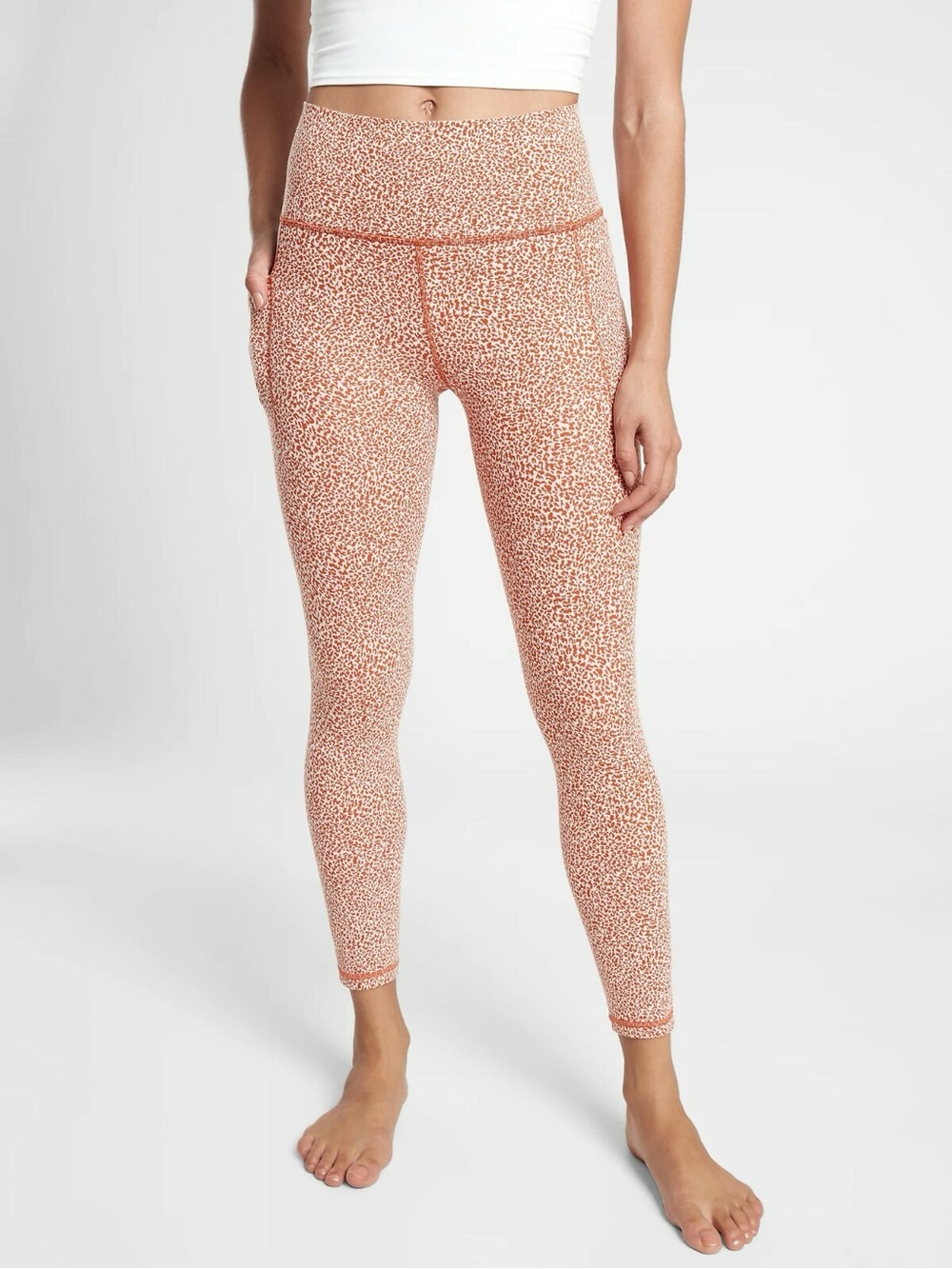ATHLETA Salutation Stash Pocket Textured 7/8 Tight